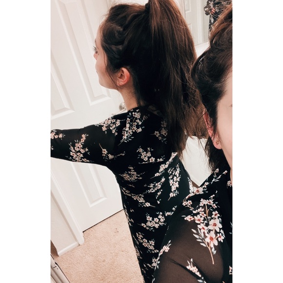 MAXI DRESS - Picture 3 of 6